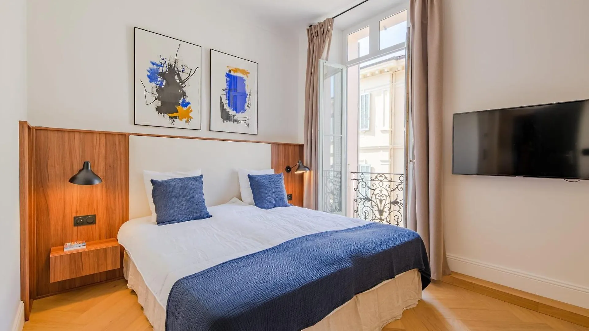 La Guitare 24 - Nice Studio In Center Of Cannes, Just Behind Grand Hotel