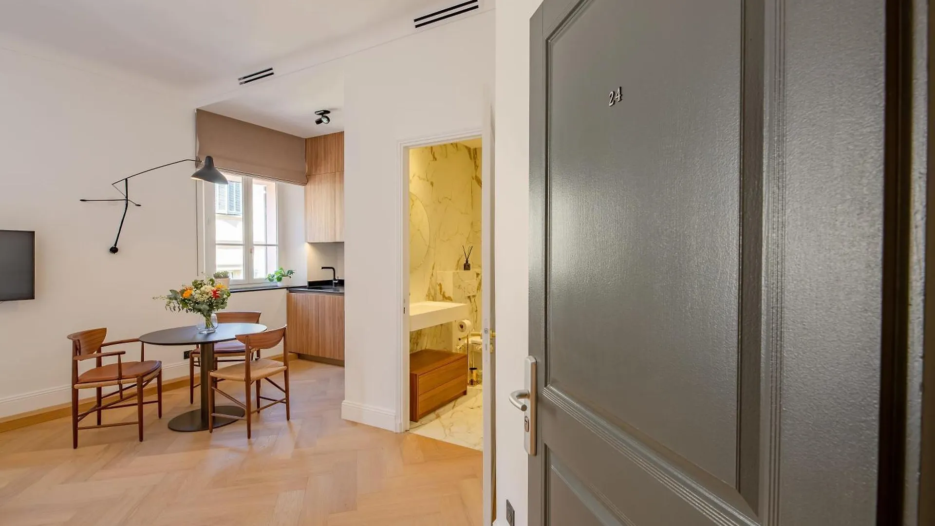 La Guitare 24 - Nice Studio In Center Of Cannes, Just Behind Grand Hotel Apartment
