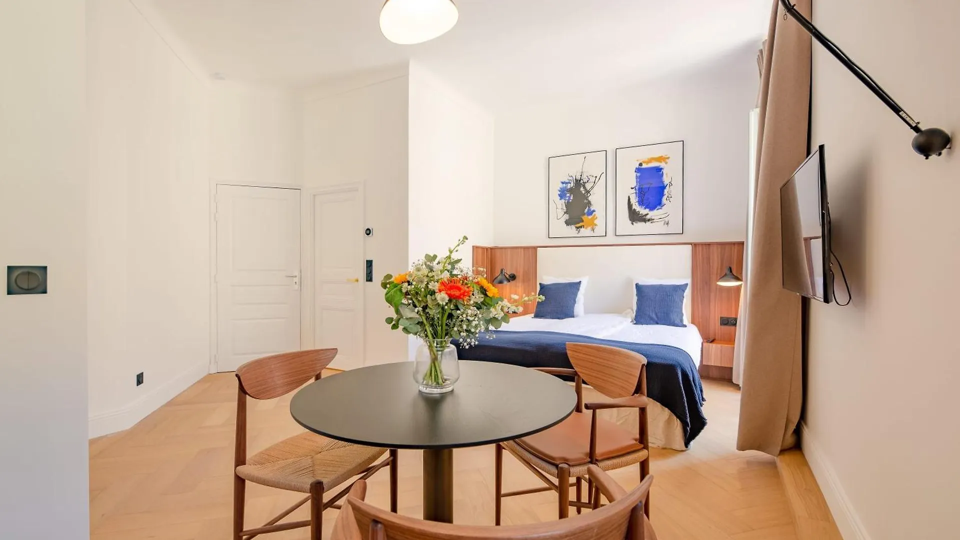 La Guitare 24 - Nice Studio In Center Of Cannes, Just Behind Grand Hotel 0*, Cannes France